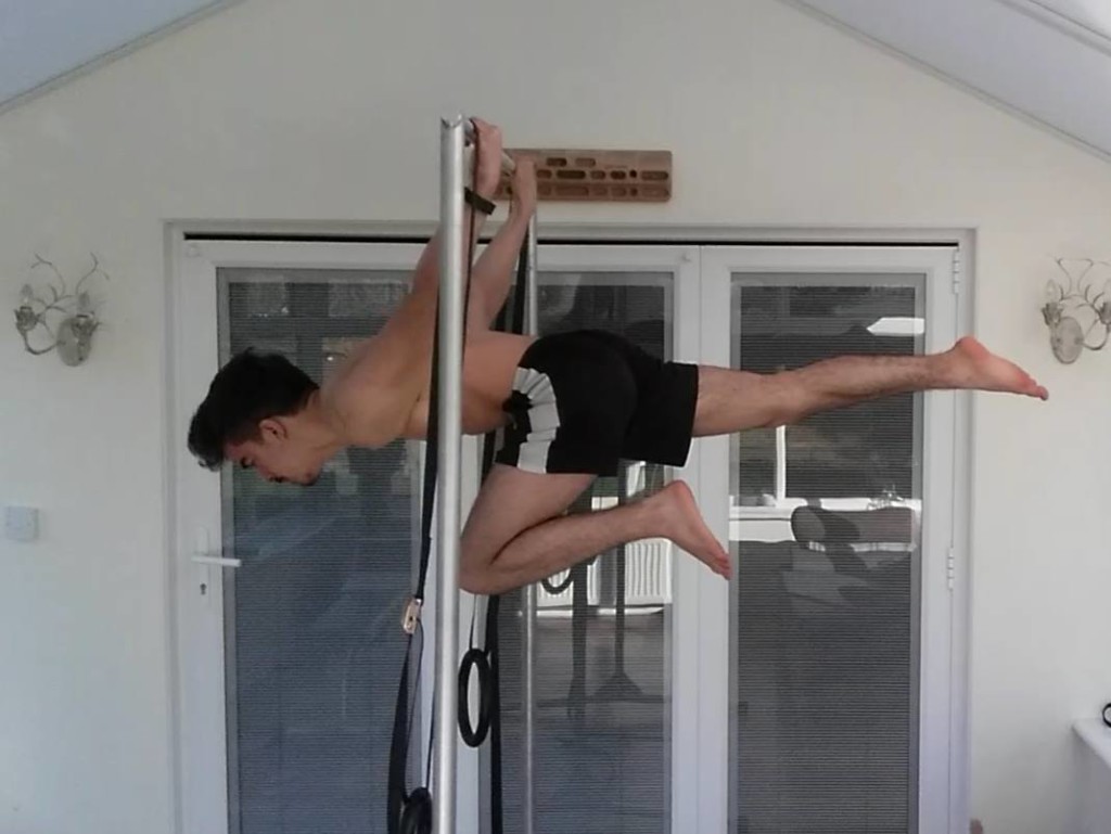 One Leg Back Lever